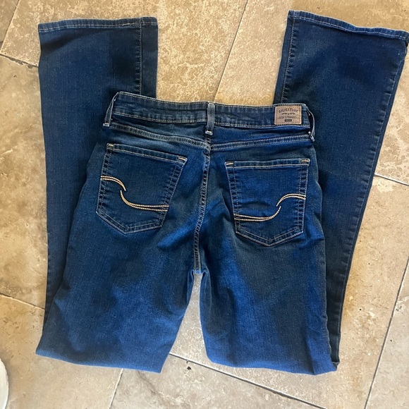 Levi Strauss signature mid rise boot cut jeans size 6 long waist 28 length 34 - Picture 2 of 11